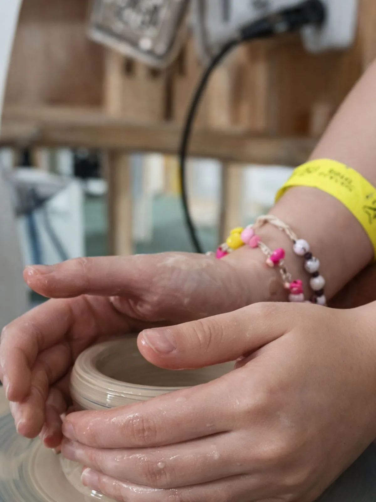 Proceso Interior: Cerámica + Mente